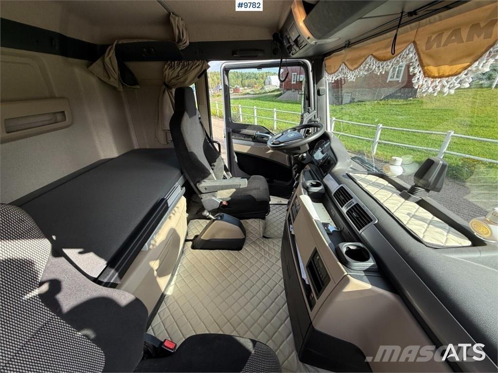 MAN TGX 26.500 6X2 Vinçli kamyonlar