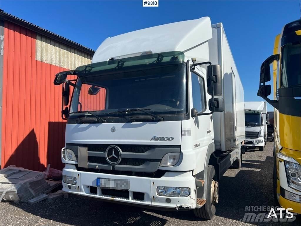 Mercedes-Benz ATEGO Kapali kasa kamyonlar