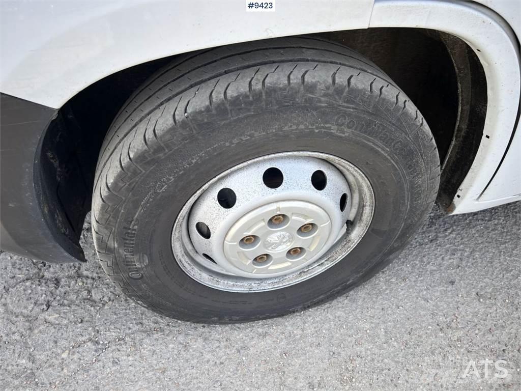 Peugeot Boxer Kapali kasa kamyonlar
