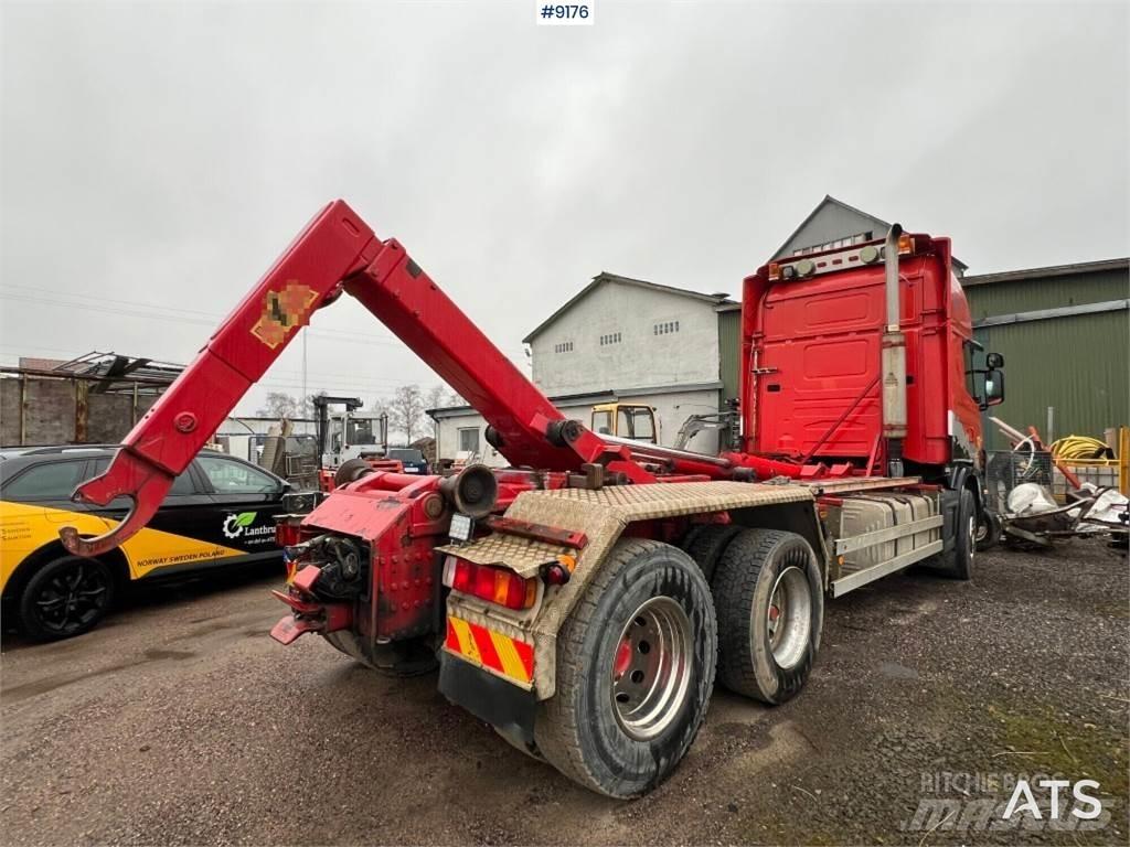 Scania R144GB6X4NA530 Vinçli kamyonlar