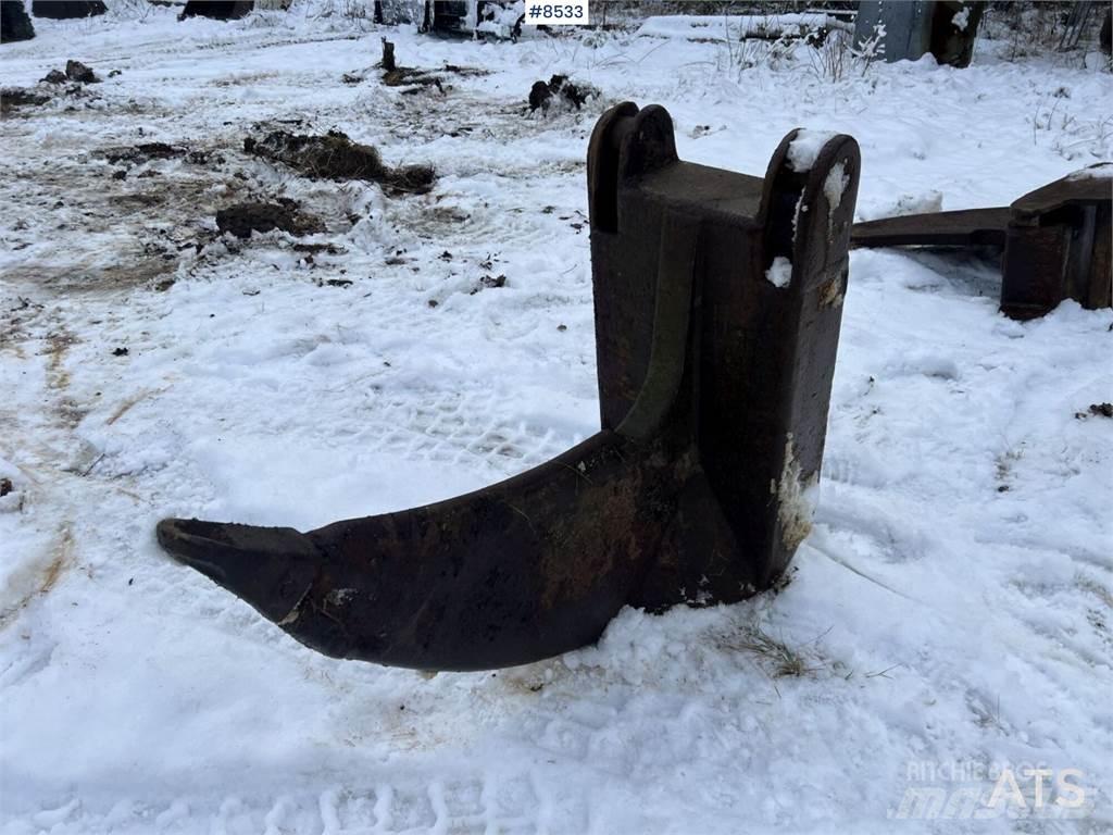  Tjälkrok B27 Diger parçalar
