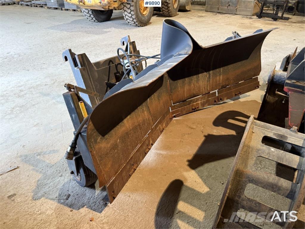 Uni-väg UV-280 Biçaklar