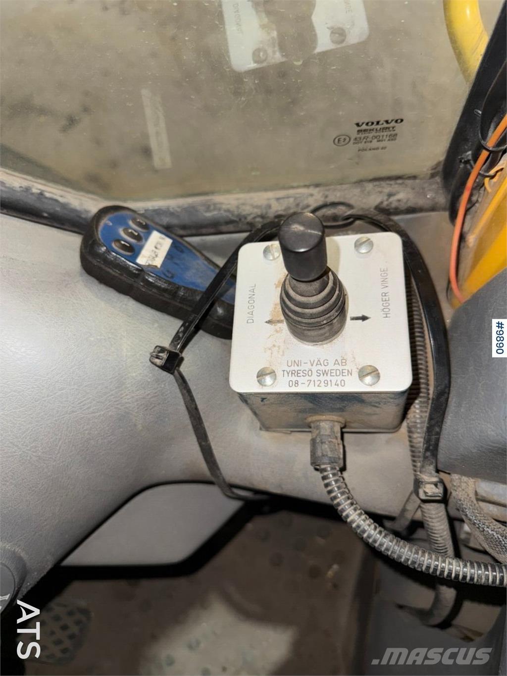 Uni-väg UV-280 Biçaklar