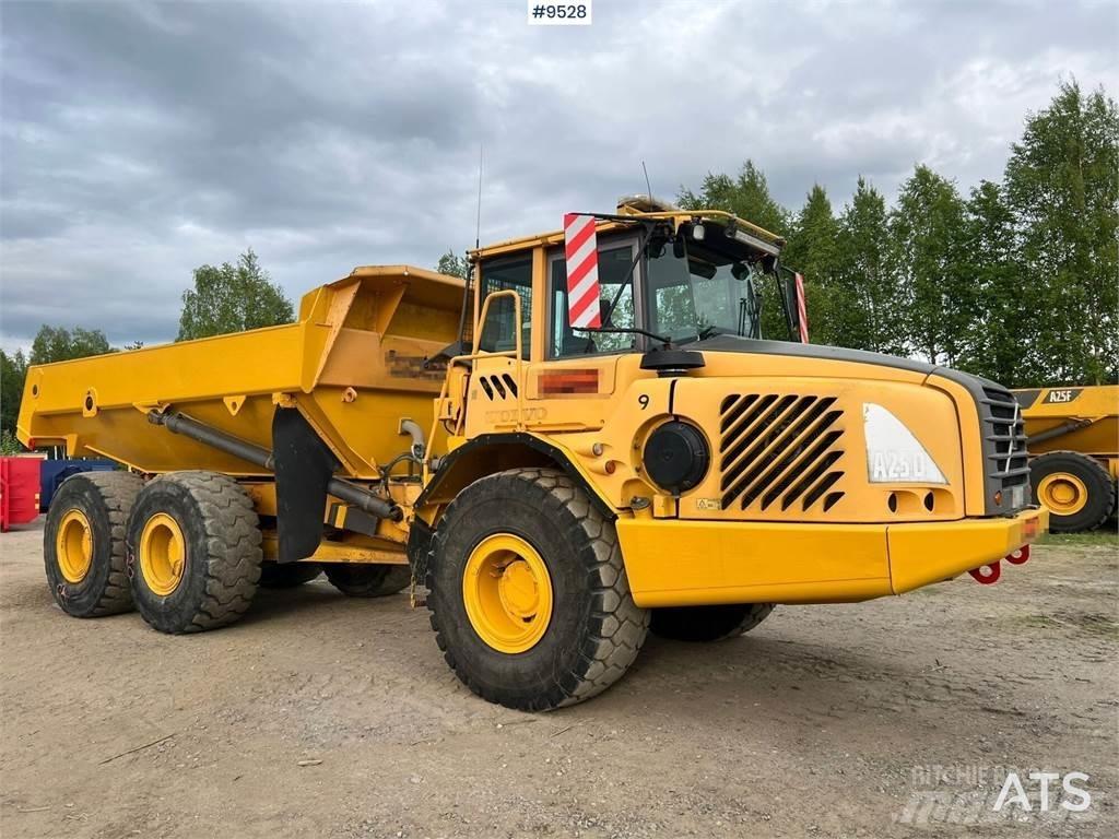 Volvo A25D Belden kirma kaya kamyonu