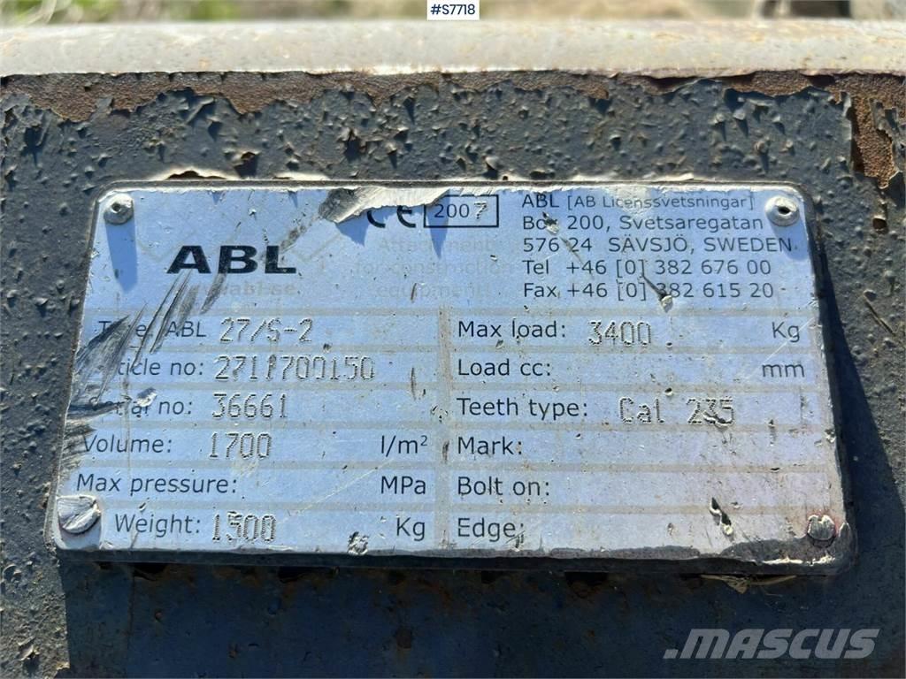 Volvo EC290 CL Paletli ekskavatörler