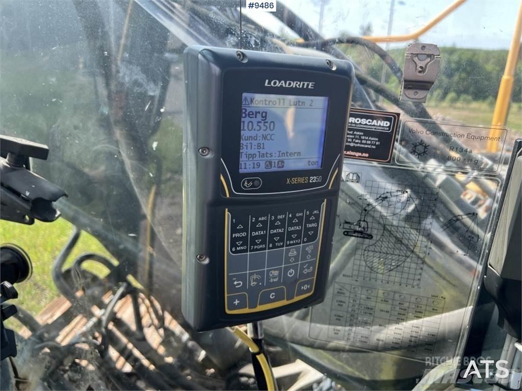Volvo EC300DL Paletli ekskavatörler
