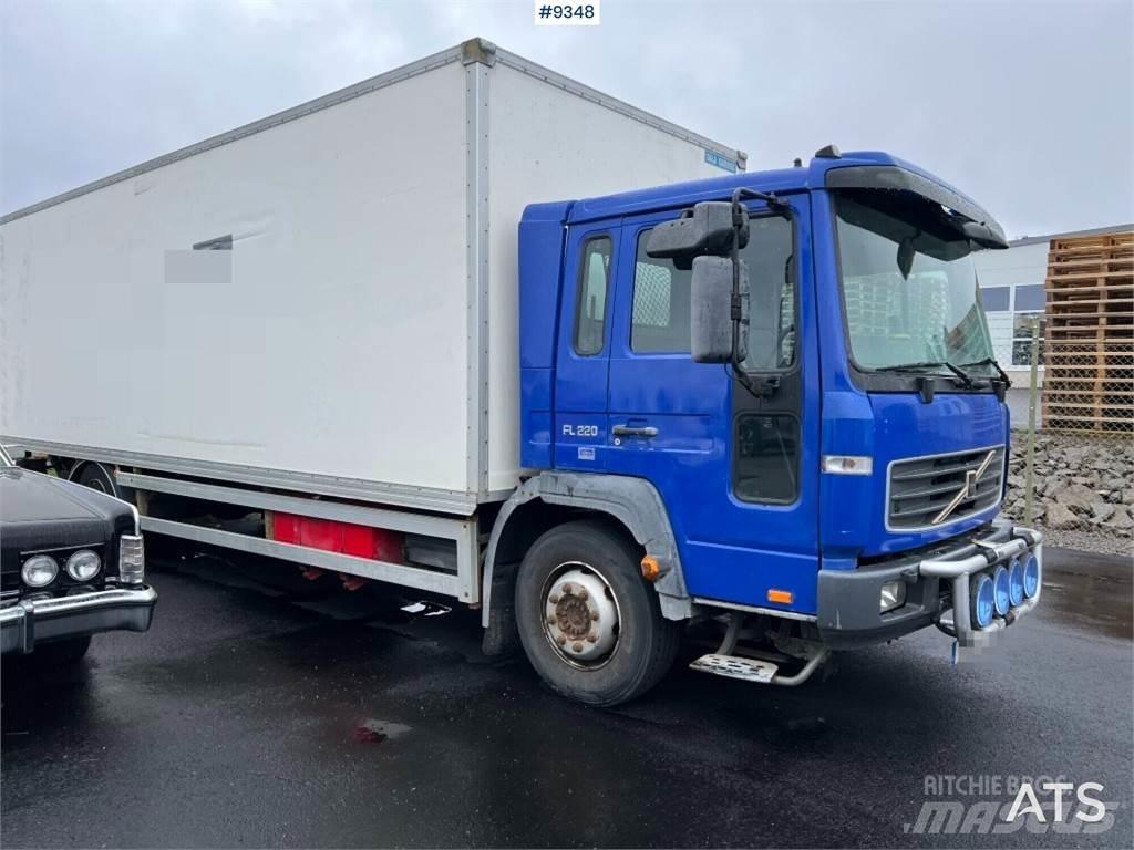Volvo FL6 4X2 Kapali kasa kamyonlar