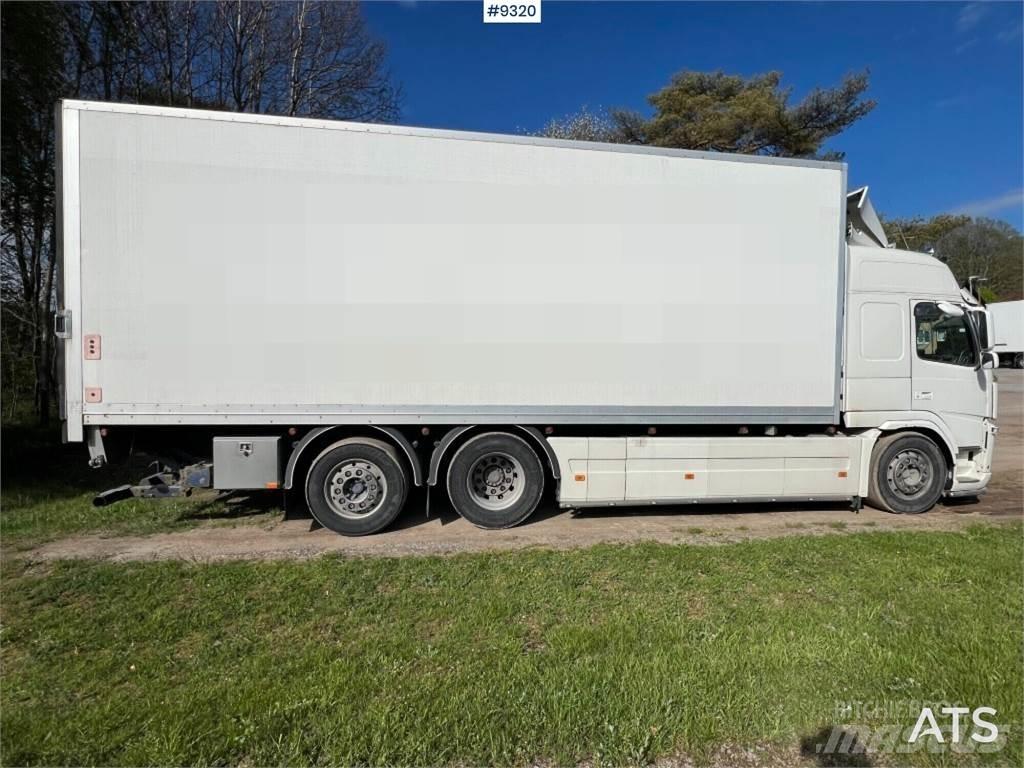 Volvo FM 6x2 Kapali kasa kamyonlar