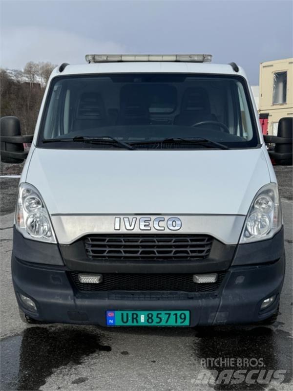 Iveco Daily Otomobiller