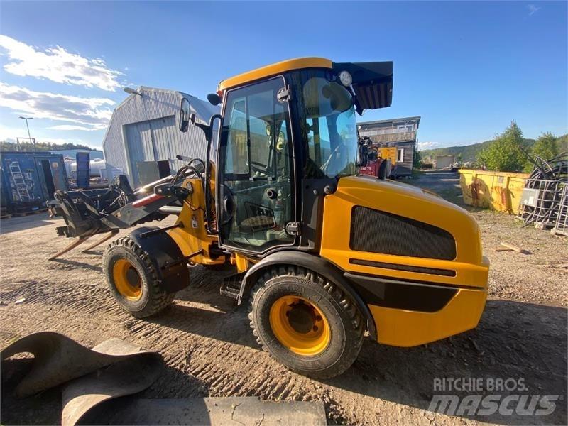 JCB 407 Tekerlekli yükleyiciler