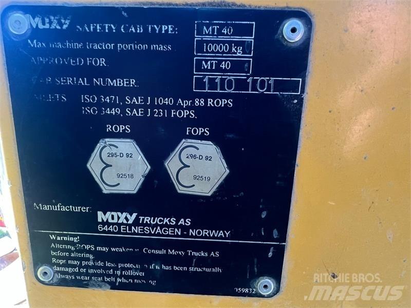 Moxy MT40 Belden kirma kamyonlar