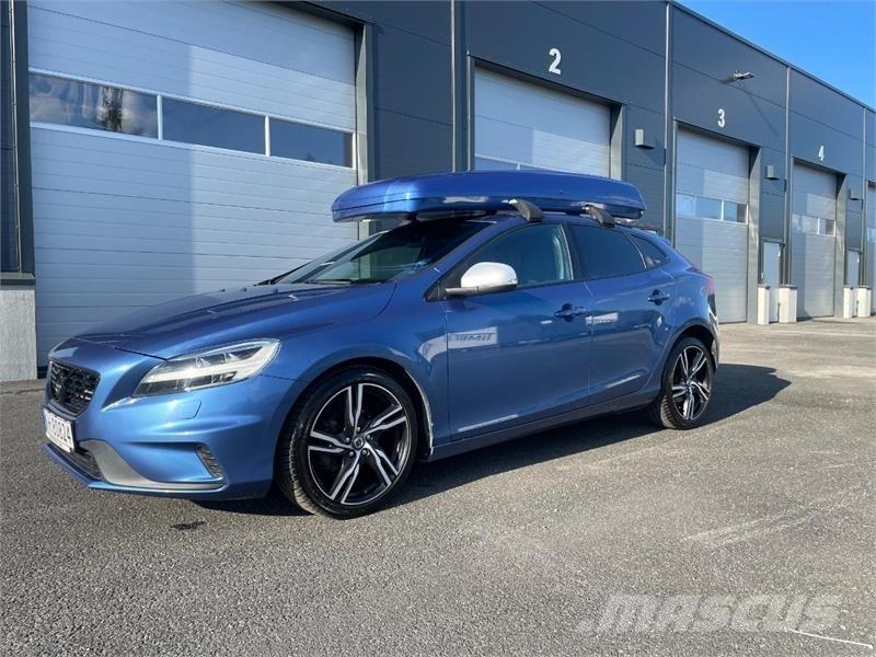 Volvo V40 Otomobiller