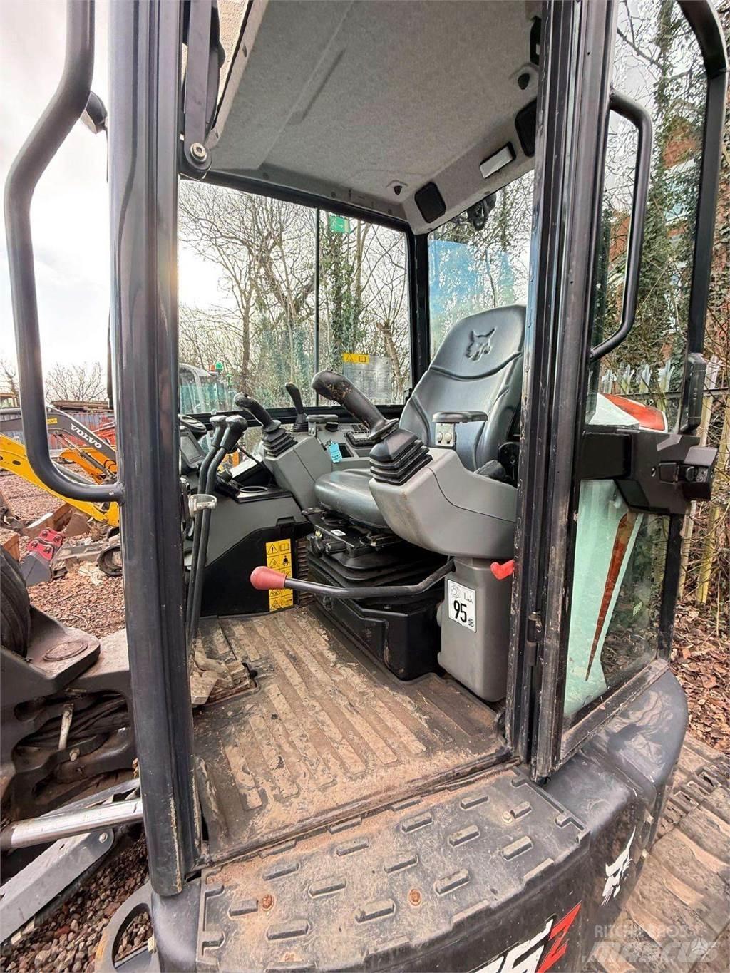 Bobcat E55z Paletli ekskavatörler