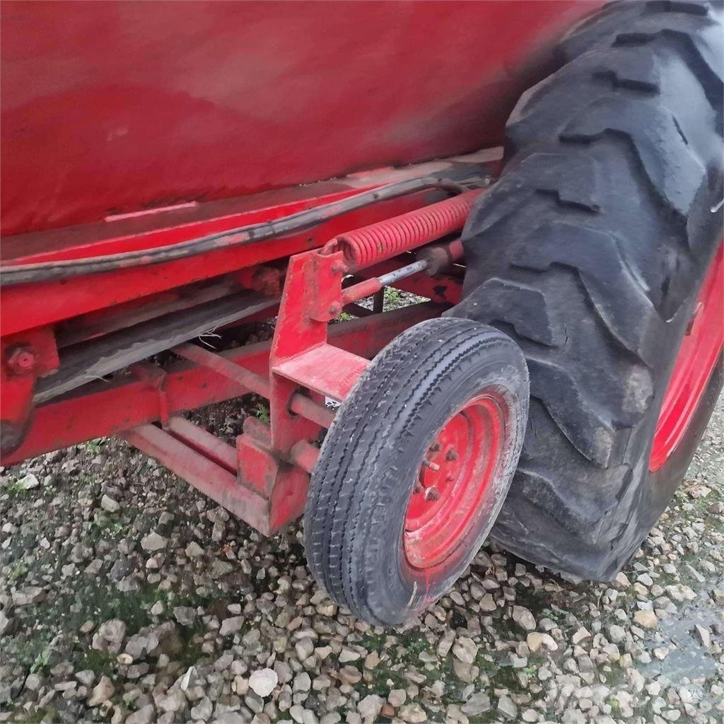 Bredal B50 Mineral gübre dagiticilar