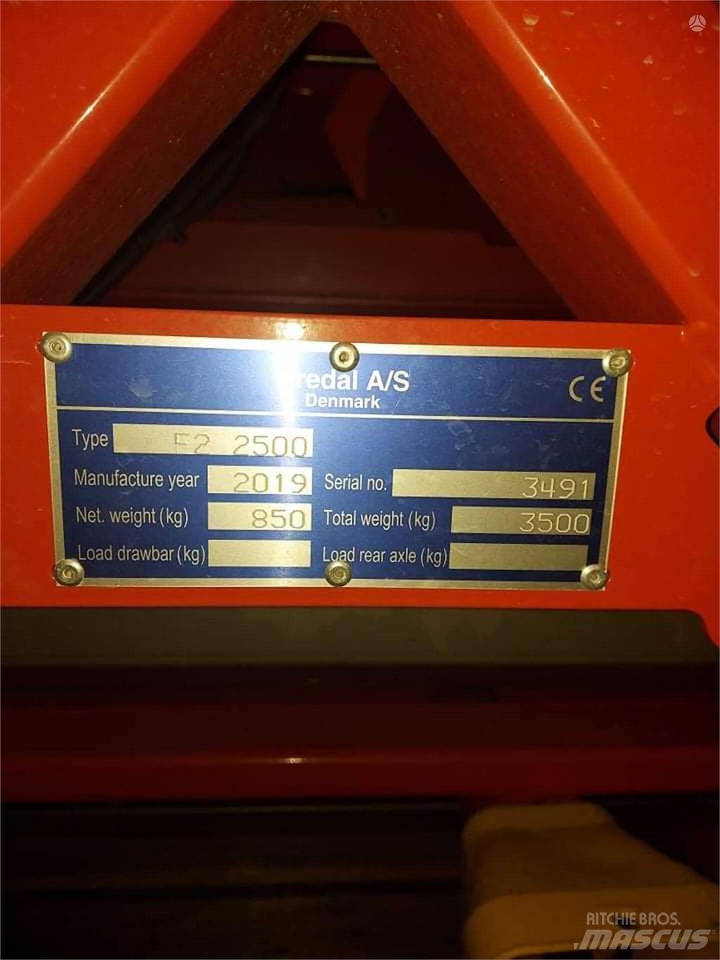 Bredal F2 2500 Mineral gübre dagiticilar