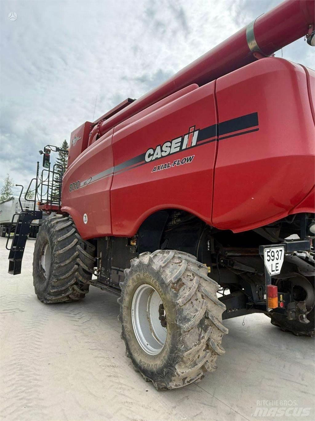 Case IH 8010 Biçerdöverler