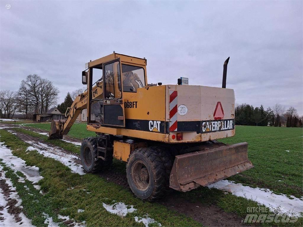 CAT 206 B FT Paletli ekskavatörler