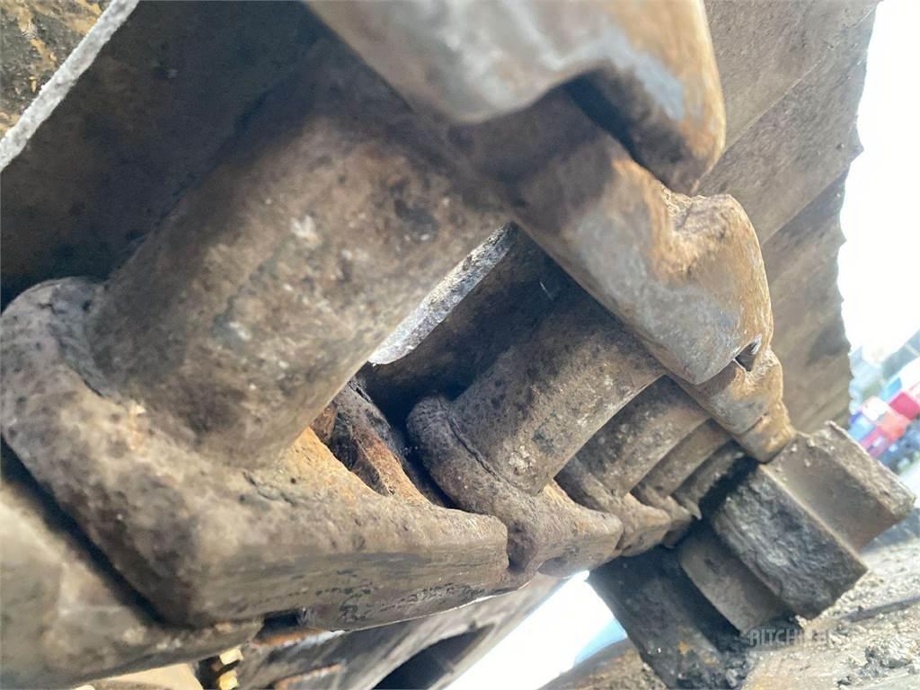 CAT 323 DLN Paletli ekskavatörler