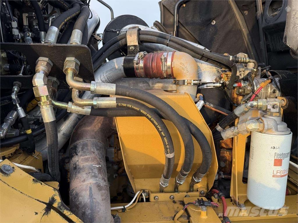 CAT 730 Belden kirma kaya kamyonu