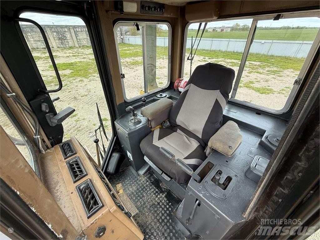 CAT D4H LGP Paletli dozerler
