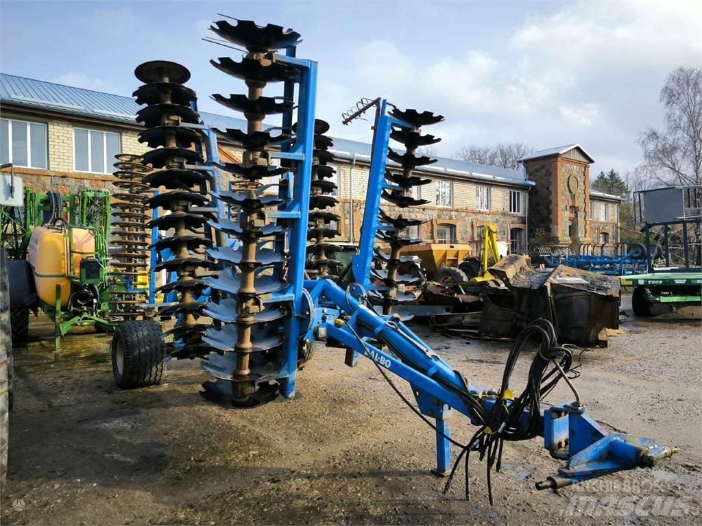 Dal-Bo AXR-H 600 Tas toplama makinasi