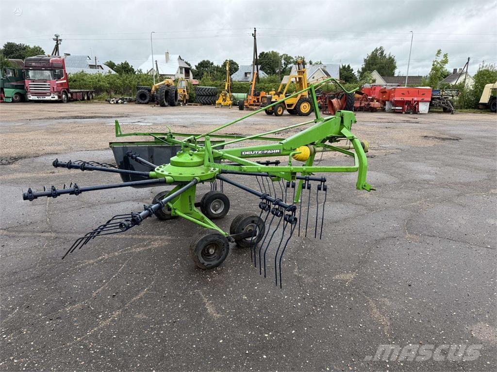 Deutz-Fahr 300 Mikser besleyiciler