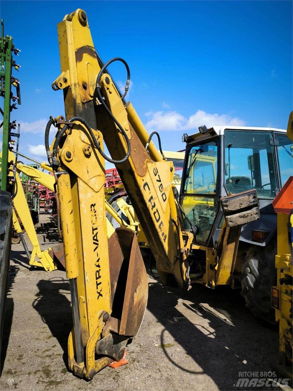 Ford 675d Ön yükleyici ve kazicilar