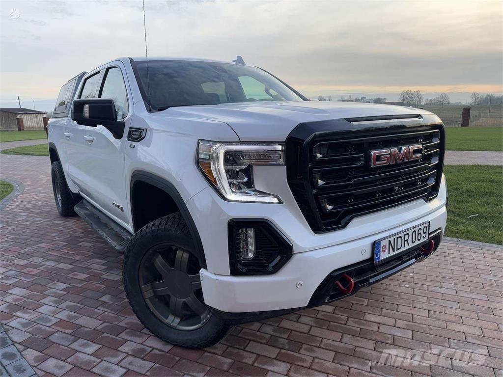 GMC  Otomobiller