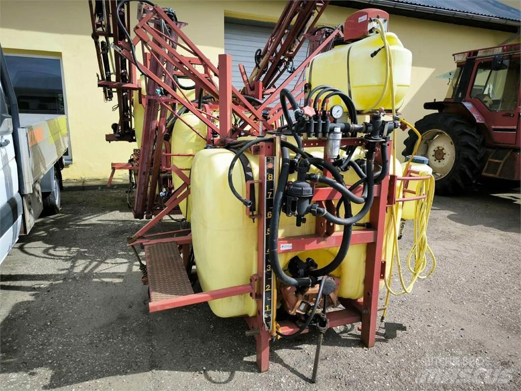 Hardi LX 800 Kendinden tahrikli pülverizatörler
