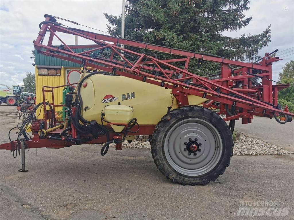 Hardi Ranger 2200 Kendinden tahrikli pülverizatörler