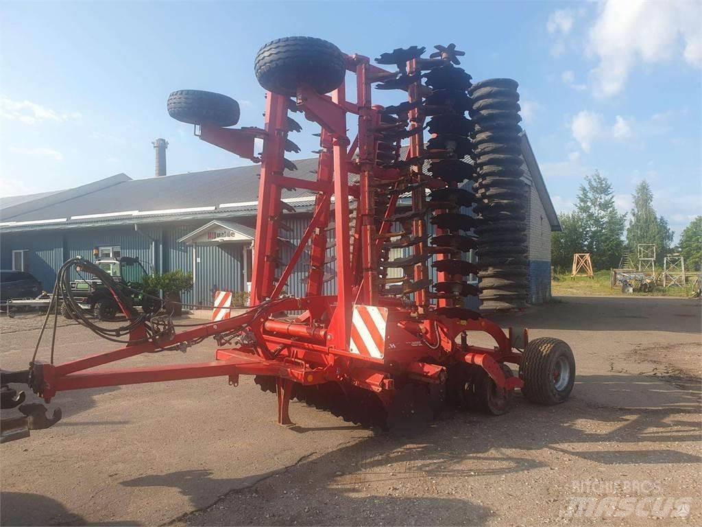 Horsch Joker 8RT Tas toplama makinasi