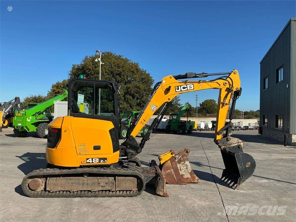 JCB 48Z-1 Paletli ekskavatörler