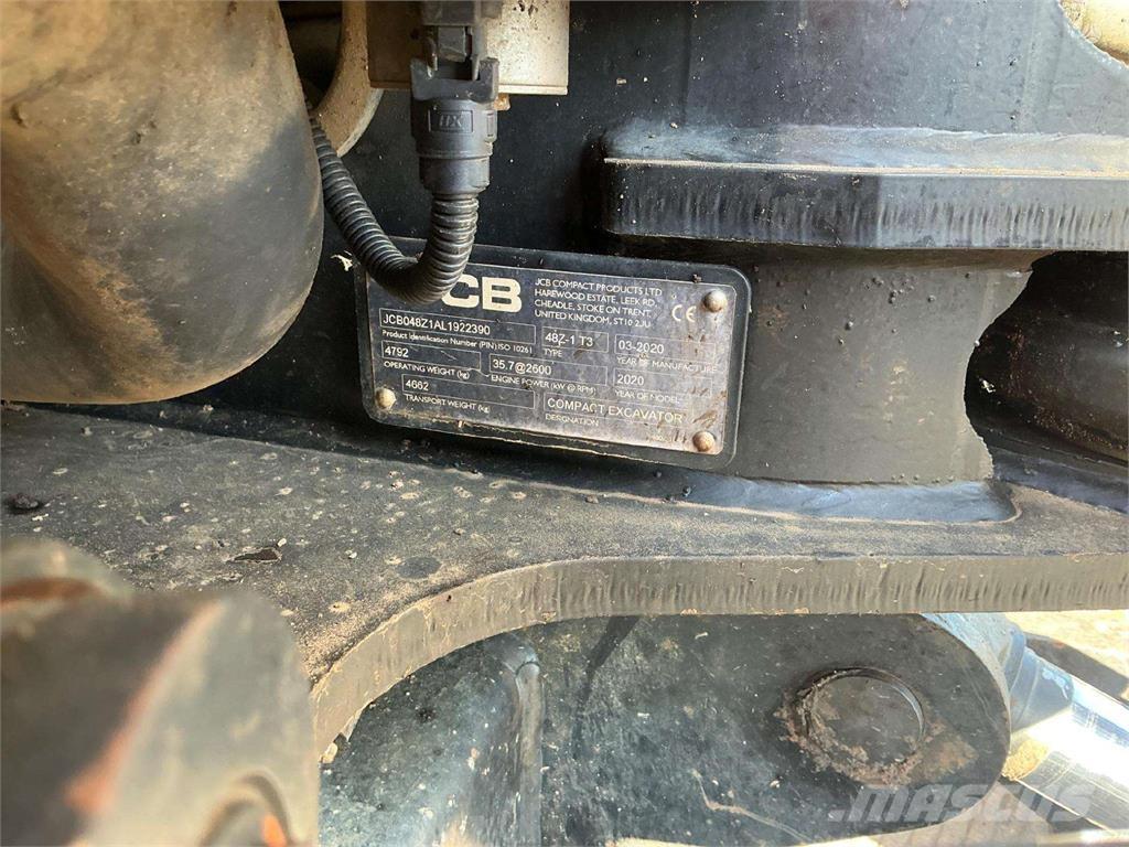 JCB 48Z-1 Paletli ekskavatörler