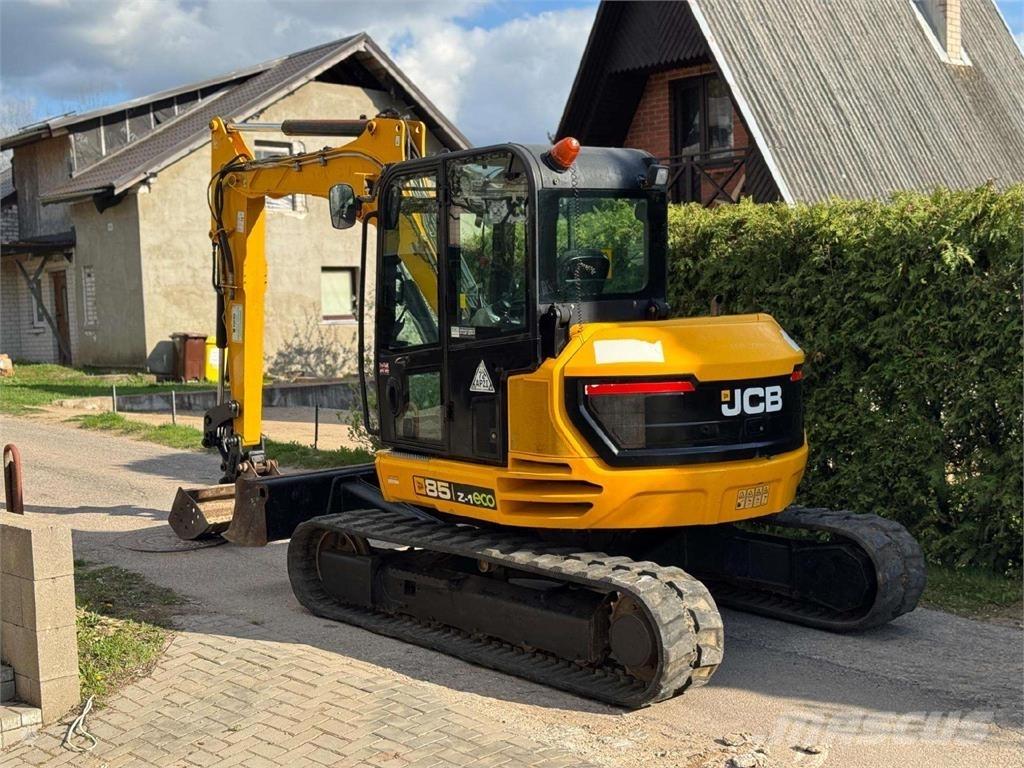 JCB 85Z-1 Paletli ekskavatörler