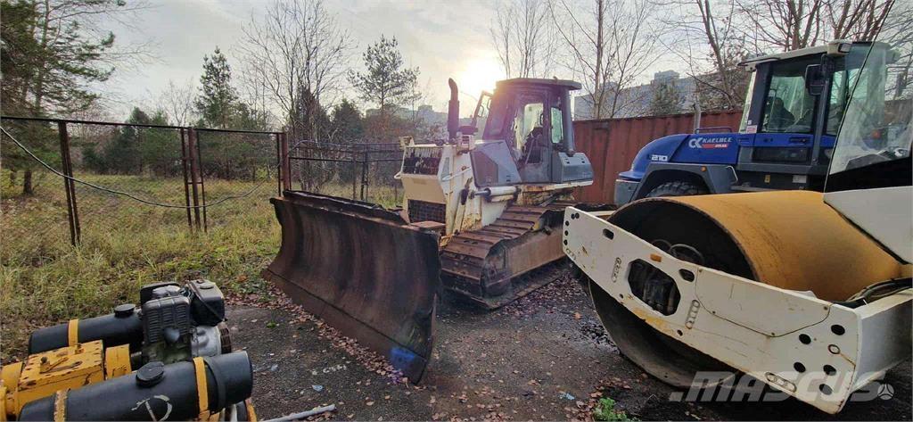 Komatsu D61PX-12 Paletli dozerler