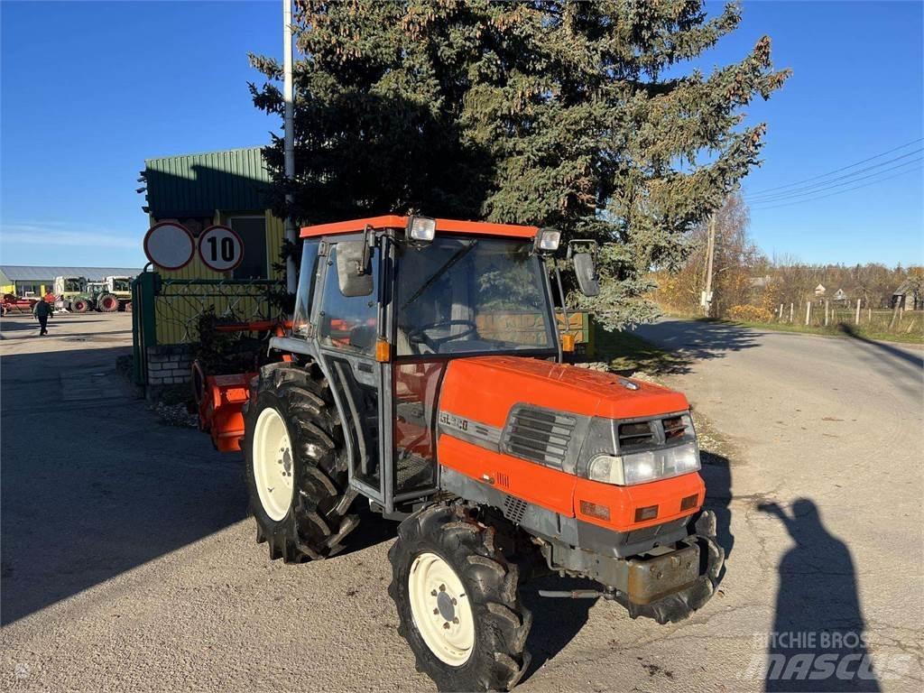 Kubota GL320 Traktörler