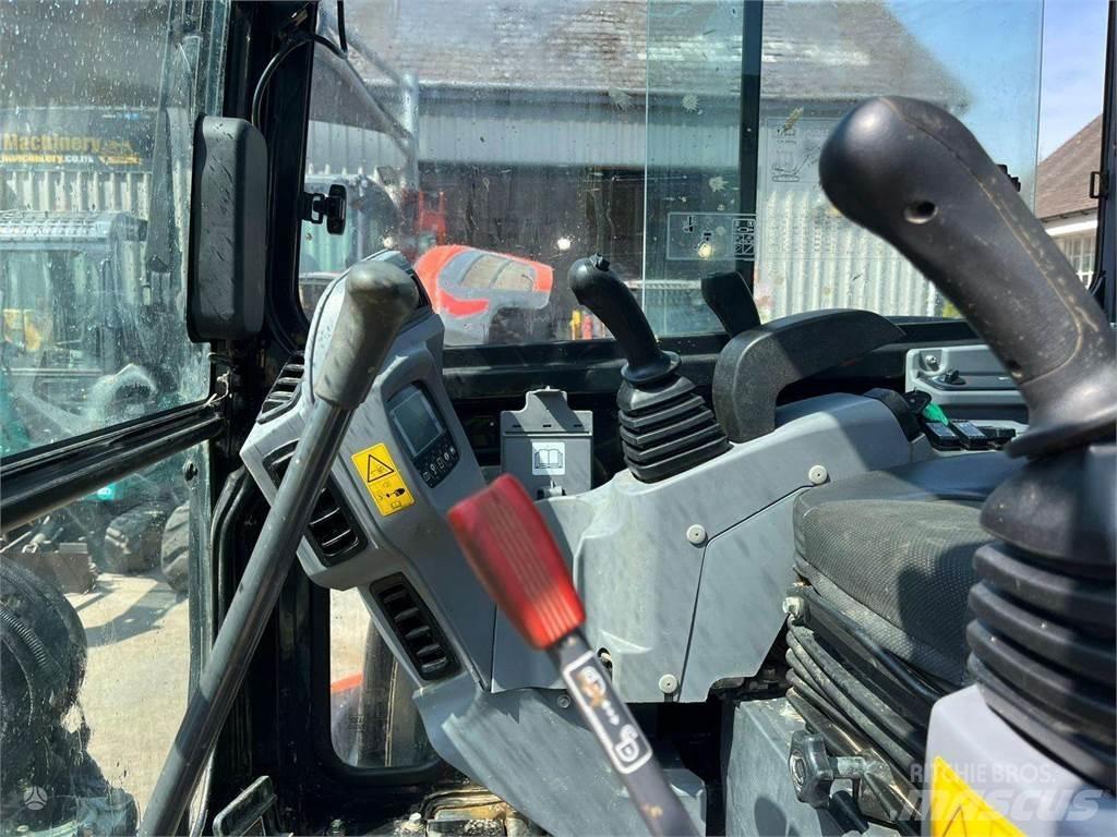 Kubota KX057-4 Paletli ekskavatörler