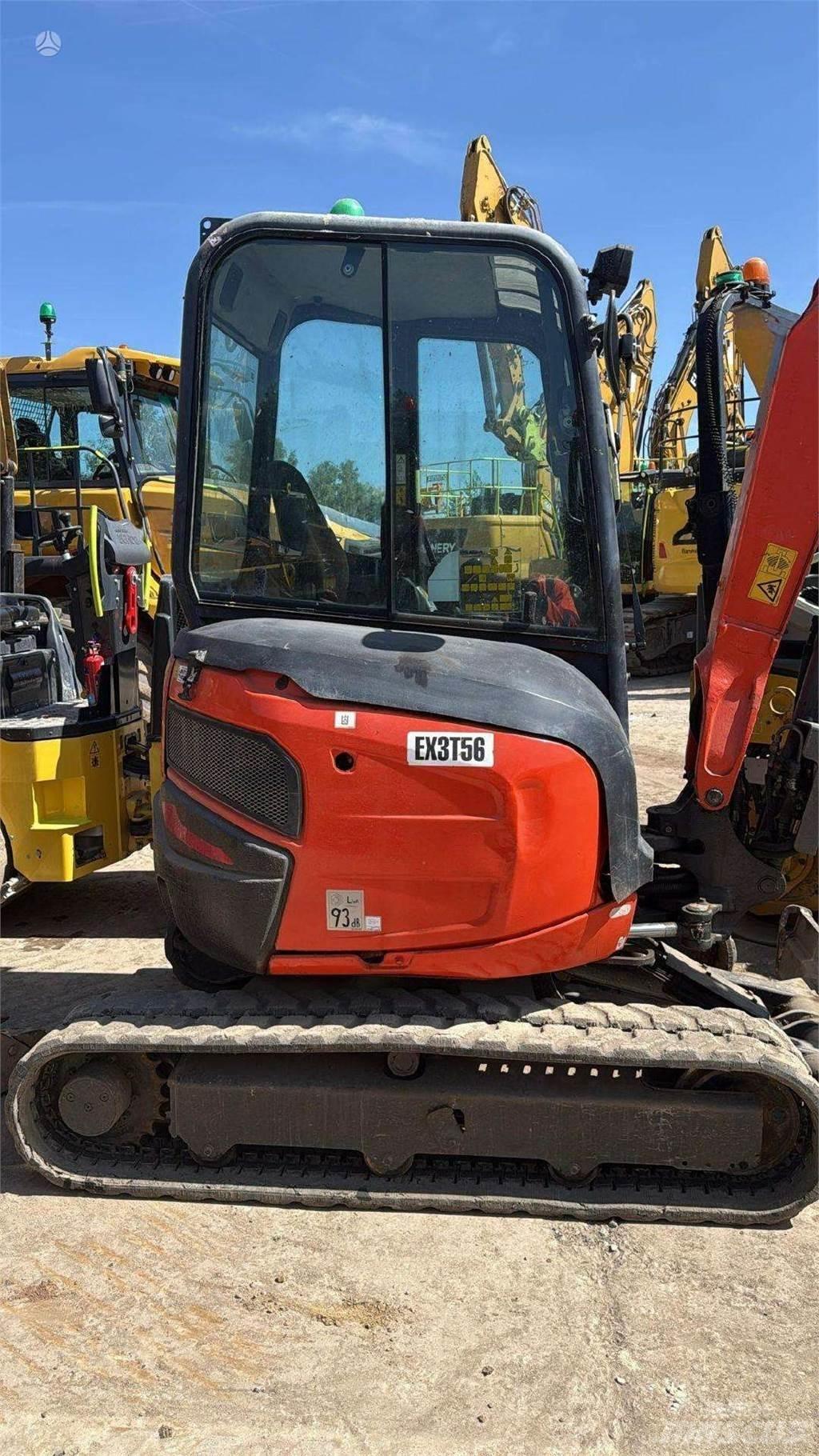 Kubota U27-4 Mini ekskavatörler, 7 tona dek