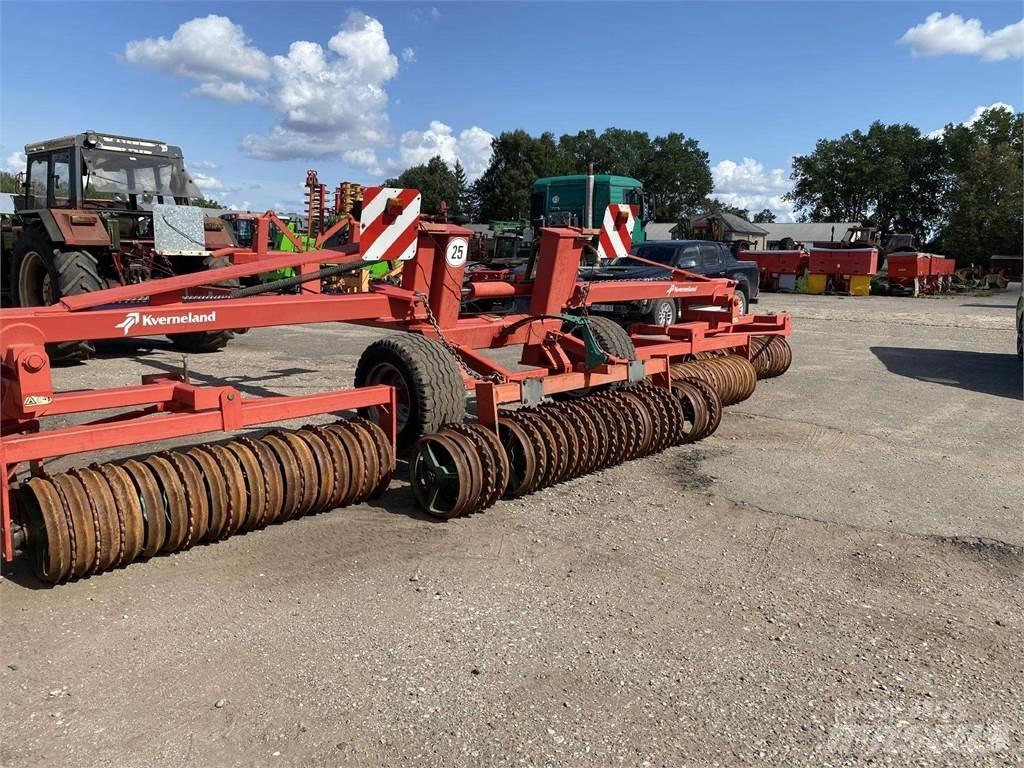 Kverneland 920 Diger tarim makinalari