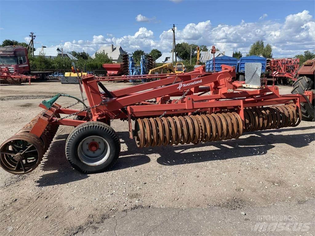 Kverneland 920 Diger tarim makinalari