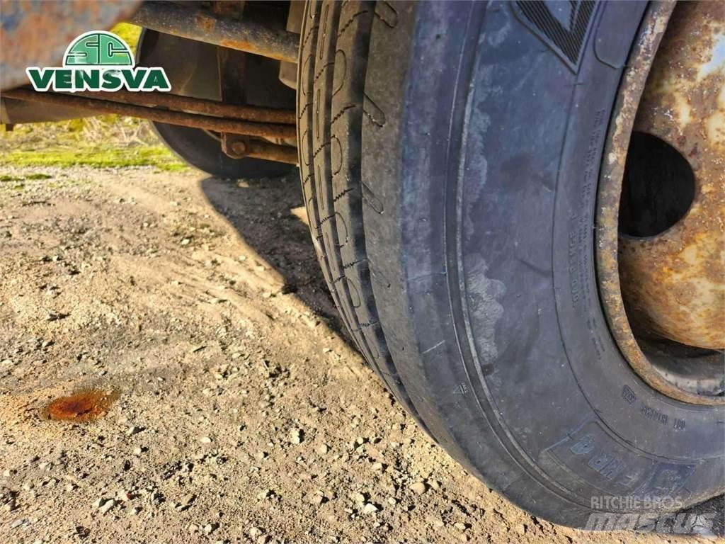 MAN LE 160 C Kapali kasa kamyonlar