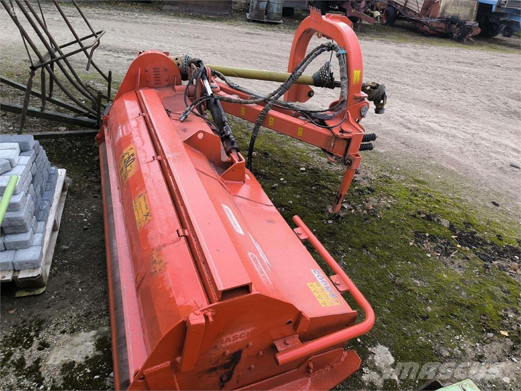 Maschio GIRAFFONA Diskli çayir biçme makinasi