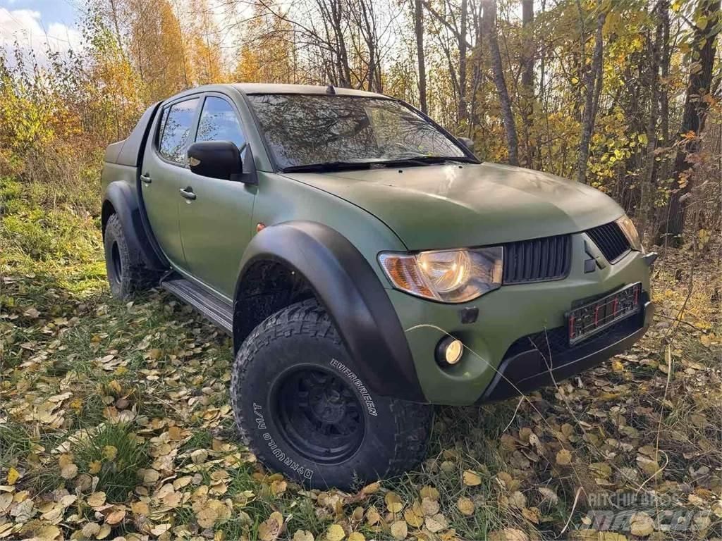 Mitsubishi  Otomobiller