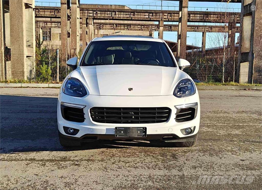 Porsche  Otomobiller