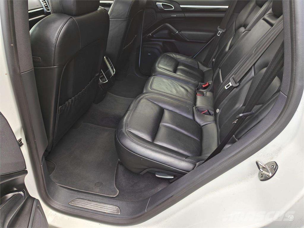 Porsche  Otomobiller