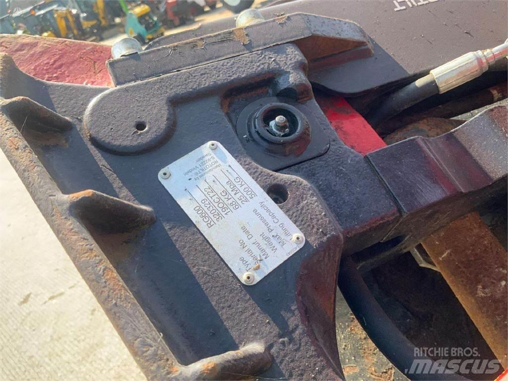 Takeuchi TB370 Paletli ekskavatörler