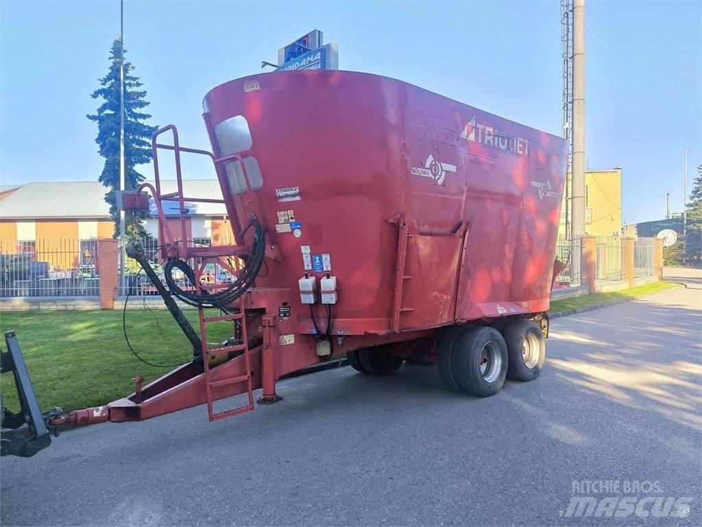 Trioliet sm2-24 Mikser besleyiciler