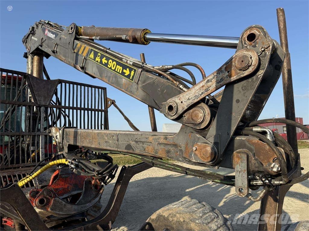 Valmet 830.1 Tomruk yükleyici traktörler