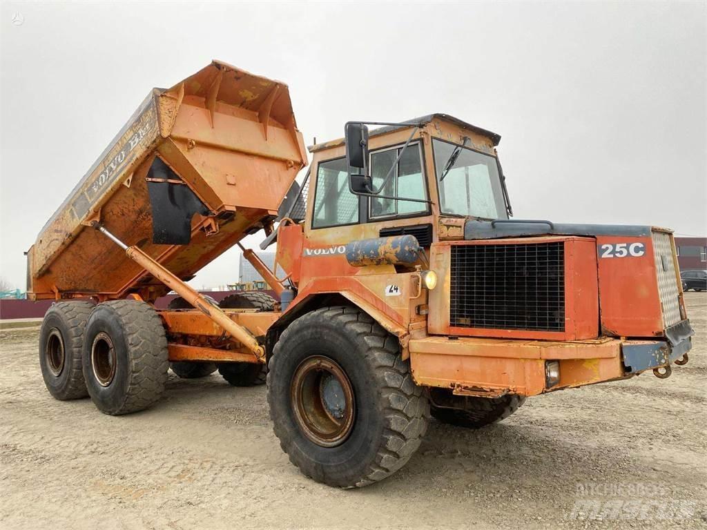 Volvo A25C , Nr.1 Belden kirma kaya kamyonu