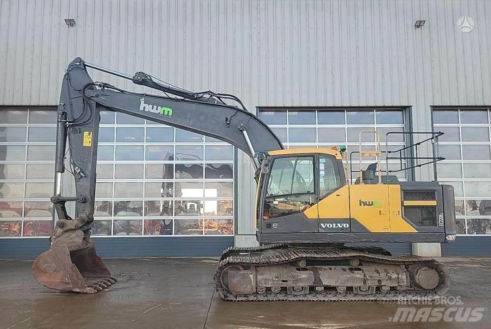 Volvo EC220E Paletli ekskavatörler